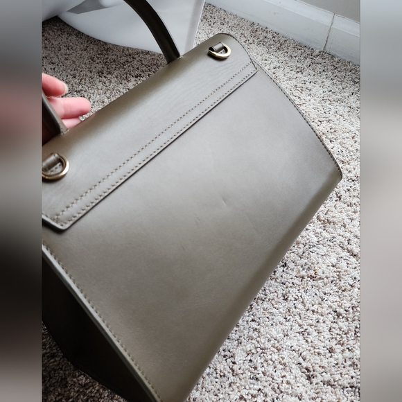 Authentic DeMellier Montreal in discontinued Olive green - Picture 8 of 17